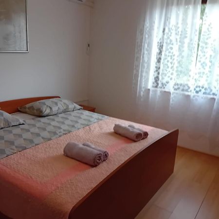 Apartamento Maria'S Haus Novigrad Istria Exterior foto
